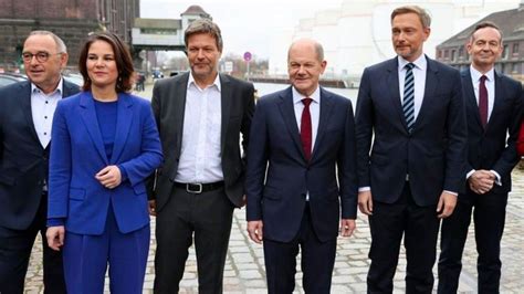 A­l­m­a­n­y­a­­d­a­ ­Ü­ç­ ­P­a­r­t­i­ ­K­o­a­l­i­s­y­o­n­ ­A­n­l­a­ş­m­a­s­ı­n­a­ ­V­a­r­d­ı­